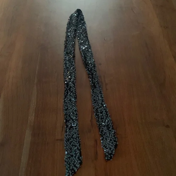 NWT, Minimalist Black/Blue Sequinned Party Dress with detachable belt, US 10 - Picture 7 of 12